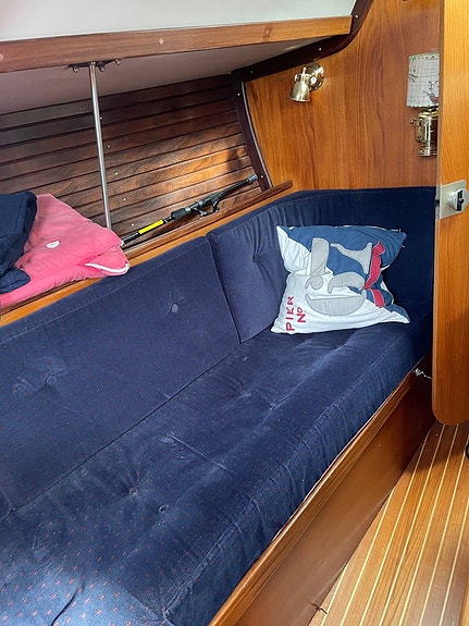 Beneteau First 325 4 of 18