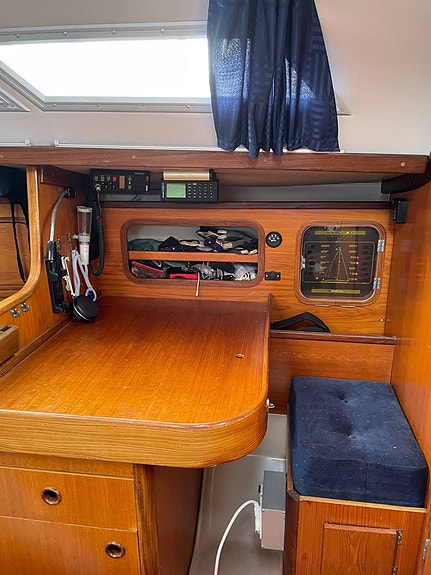 Beneteau First 325 2 of 18