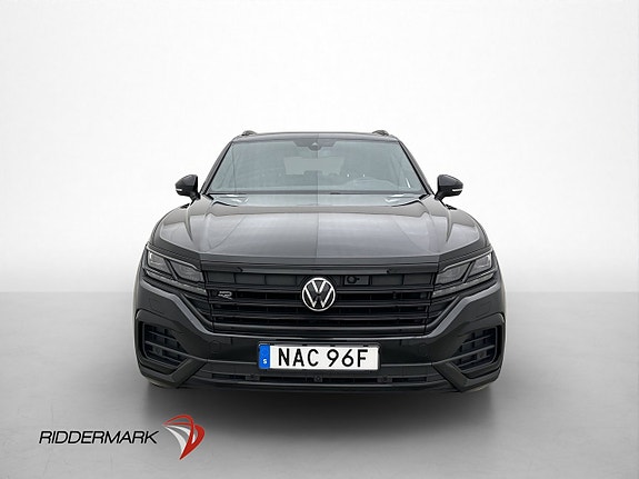 Volkswagen Touareg 2 of 30