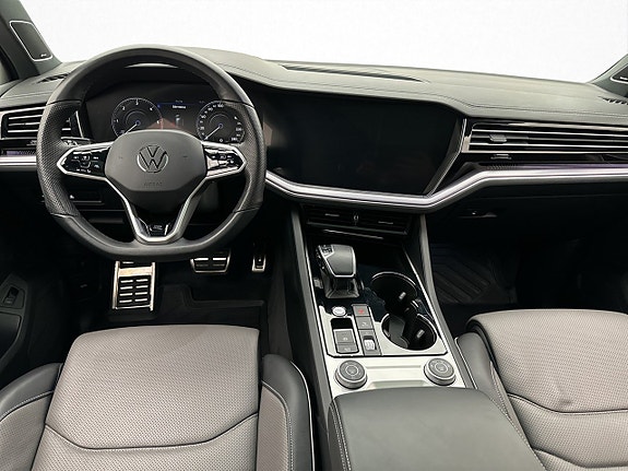 Volkswagen Touareg 13 of 30