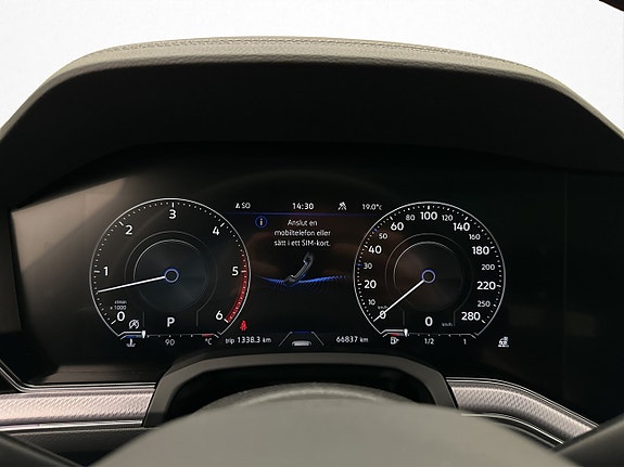 Volkswagen Touareg 18 of 30