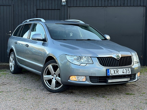 Skoda Superb 2 of 20