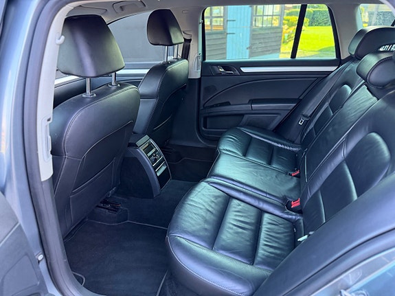 Skoda Superb 9 of 20