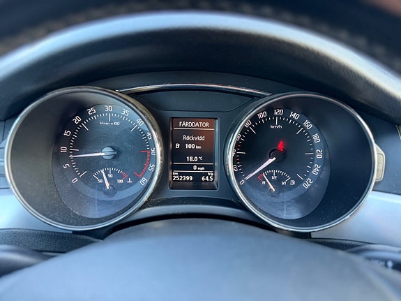 Skoda Superb 18 of 20