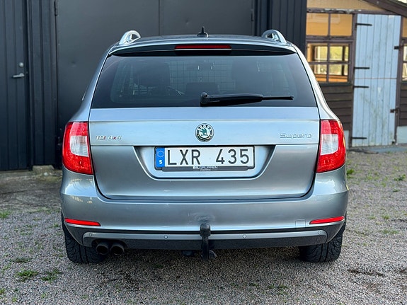 Skoda Superb 6 of 20