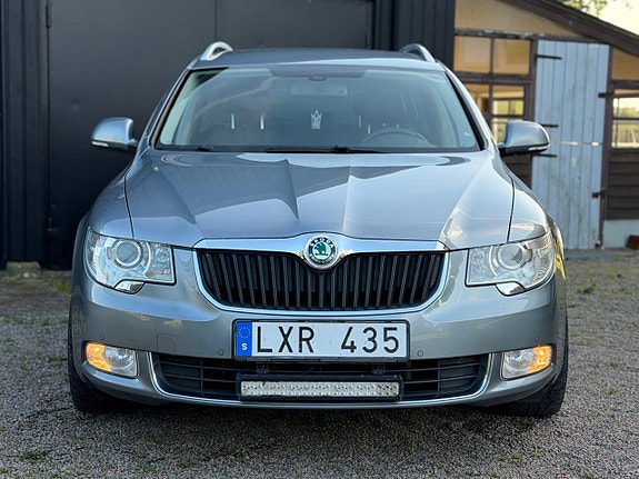 Skoda Superb 5 of 20