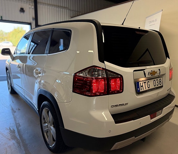 Chevrolet Orlando 10 of 21