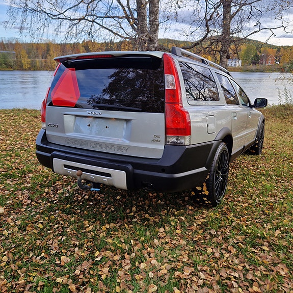 Volvo XC70 4 of 10