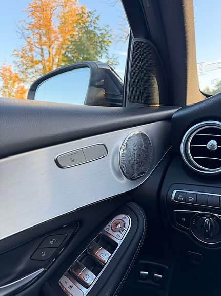 Mercedes-Benz GLC220 d 12 of 17