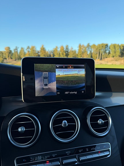 Mercedes-Benz GLC220 d 11 of 17