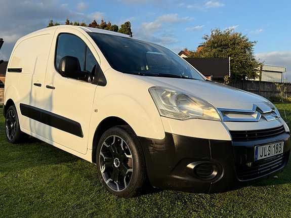 Citroen Berlingo 2 of 8