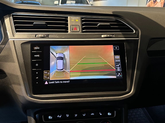 Volkswagen Tiguan 19 of 29