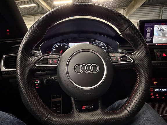 Audi RS6 25 of 29