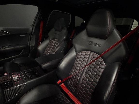 Audi RS6 10 of 29