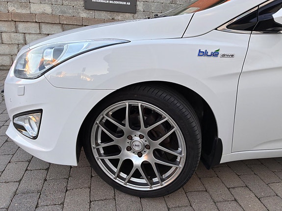 Hyundai i40 3 of 29