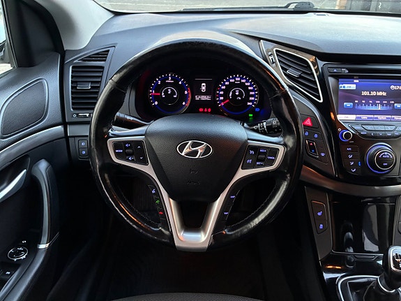 Hyundai i40 17 of 29