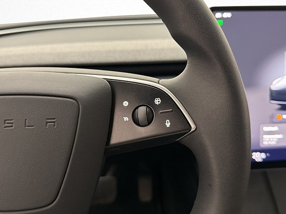 Tesla Model 3 20 of 30