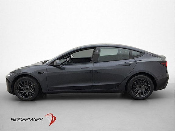Tesla Model 3 5 of 30