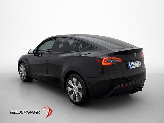 Tesla Model Y 6 of 30