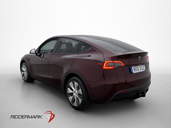 Tesla Model Y 6 of 30