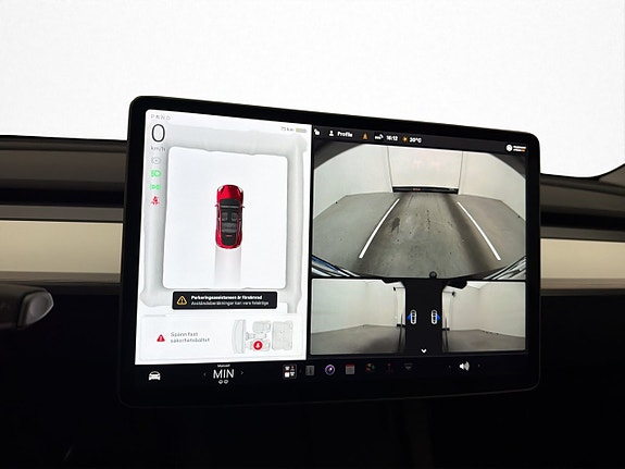 Tesla Model Y 29 of 30