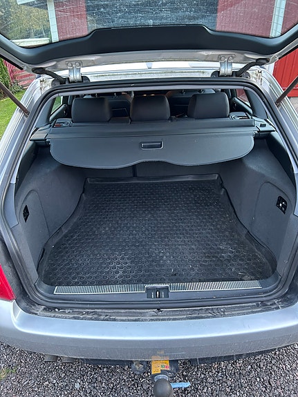 Audi A4 9 of 12