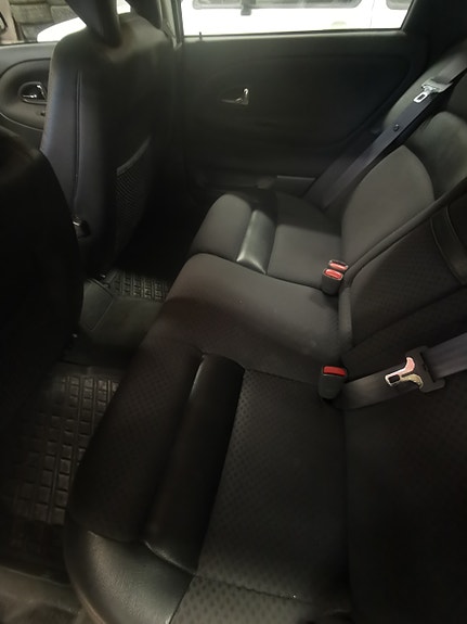Volvo V40 9 of 10