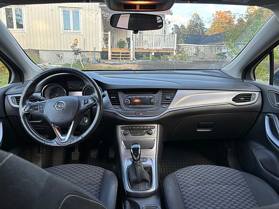Opel Astra 3 of 4