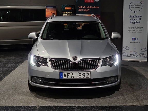 Skoda Superb 5 of 17