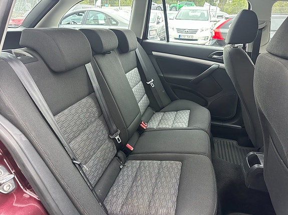 Skoda Octavia 15 of 18