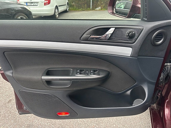 Skoda Octavia 17 of 18