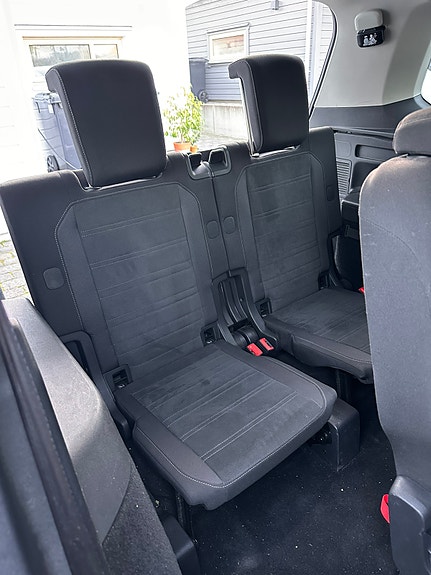 Volkswagen Touran 19 of 23