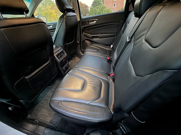 Ford Edge 5 of 6