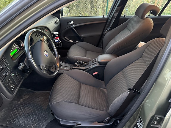Saab 9-5 4 of 5
