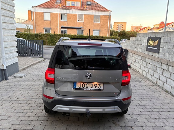 Skoda Yeti Outdoor 12 of 30