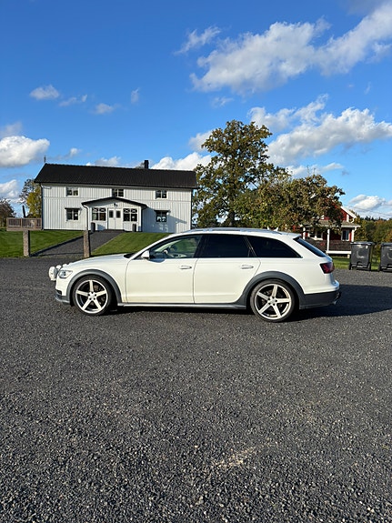 Audi A6 allroad 4 of 6