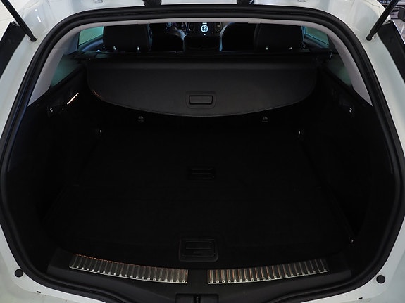 Renault Megane 23 of 25