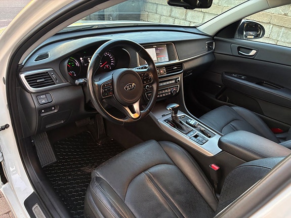 Kia Optima 21 of 30