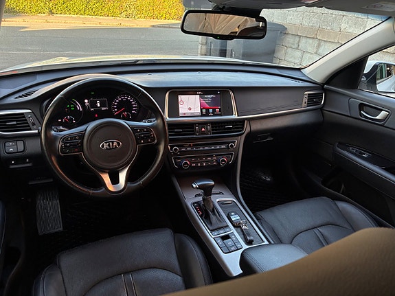 Kia Optima 17 of 30