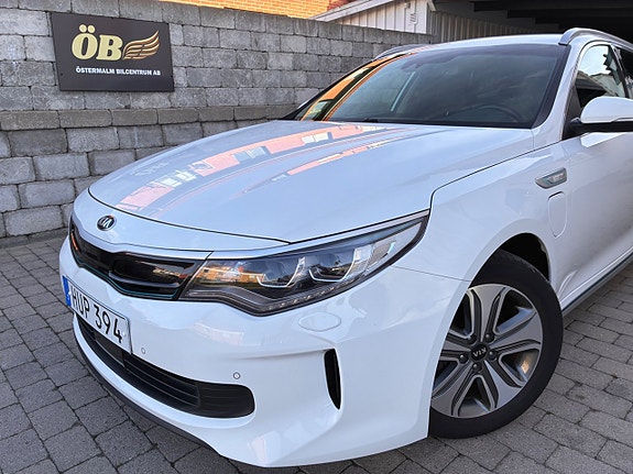 Kia Optima 3 of 30