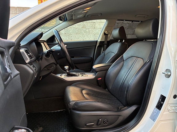 Kia Optima 23 of 30