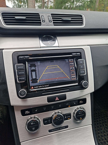 Volkswagen Passat 5 of 7
