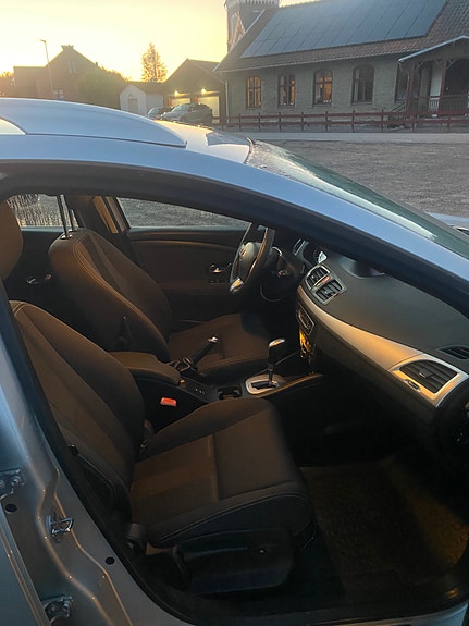 Renault Megane III 5 of 7