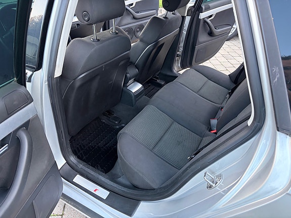 Audi A4 3 of 8