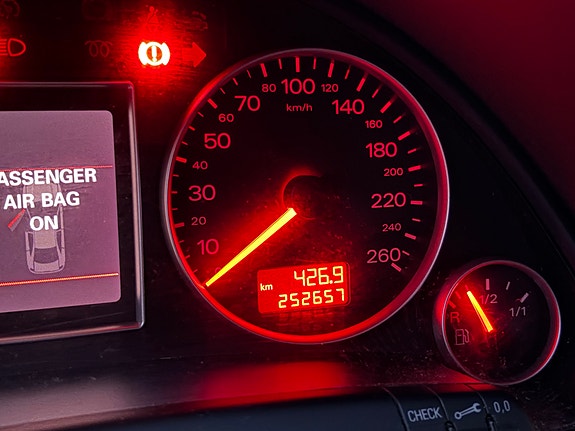 Audi A4 6 of 8