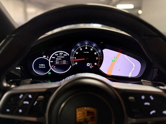 Porsche Cayenne Coupe 19 of 26