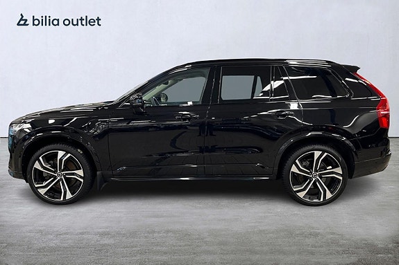 Volvo XC90 3 of 30