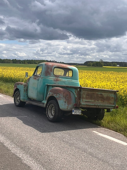 Chevrolet 3100 2 of 7