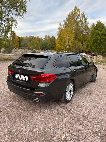 BMW 540i 2 of 16