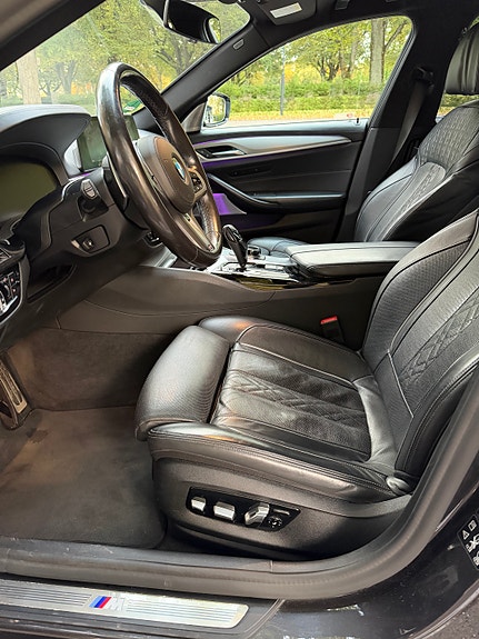 BMW 540i 6 of 16